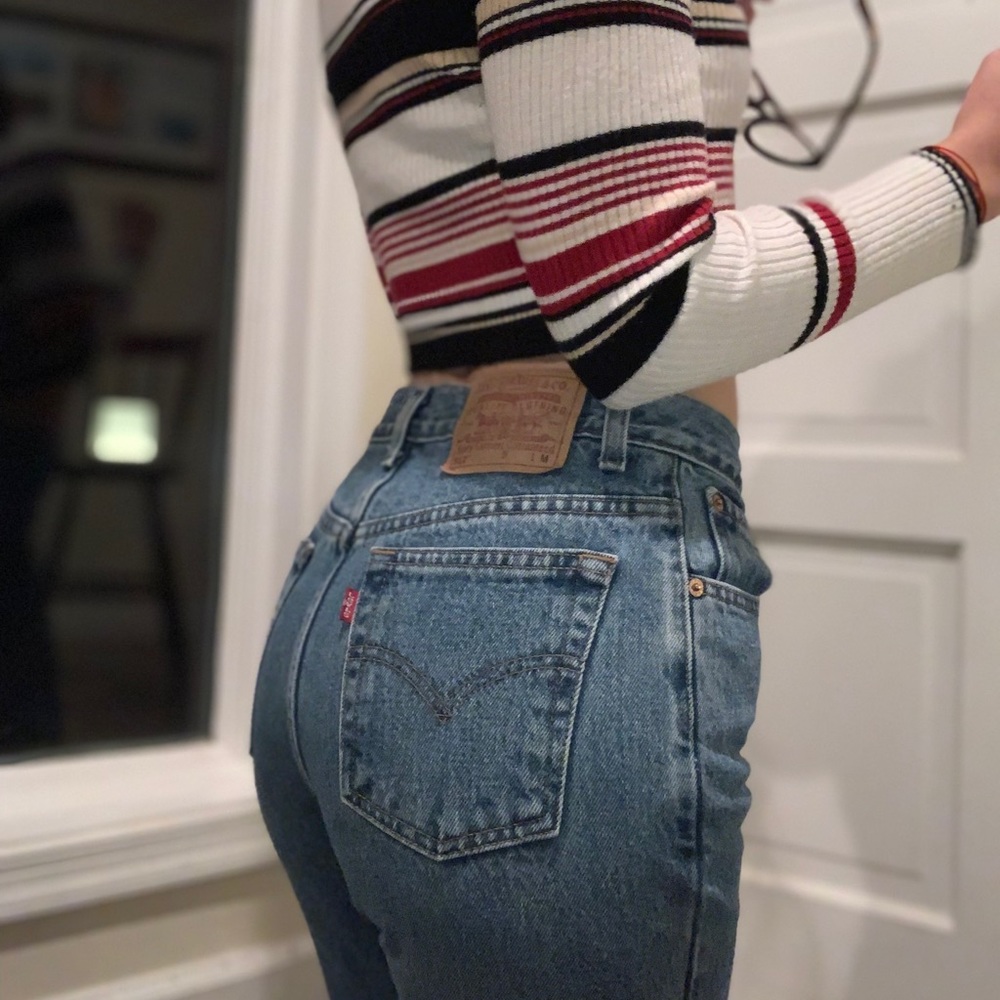VINTAGE 90’s LEVI BOYFRIEND JEANS